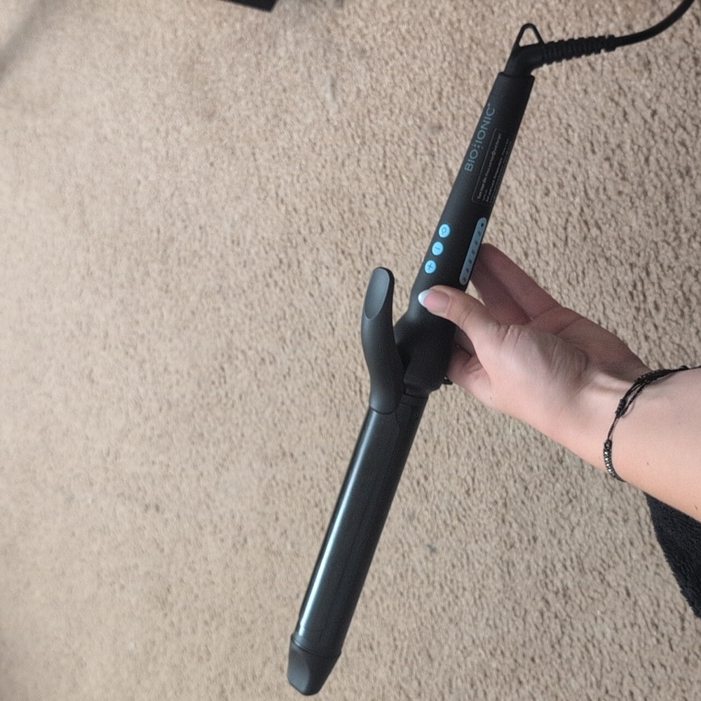 Bio Ionic Long Barrel Black Curling Iron